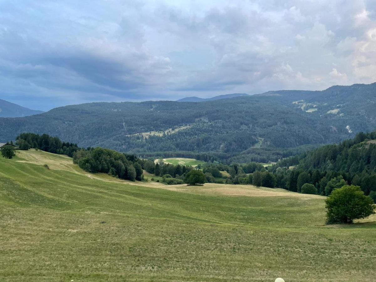 La Casa Di Grace Nella Valle Incantantata Carano  Exterior foto